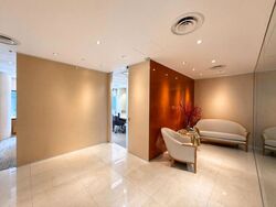 Gateway West (D7), Office #610500871
